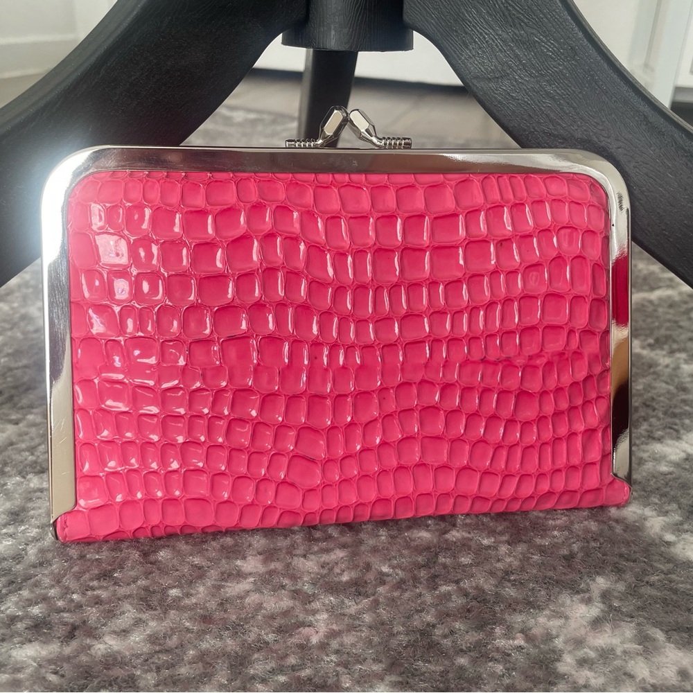 Elegant Pink Faux Crocodile-Embossed Clutch